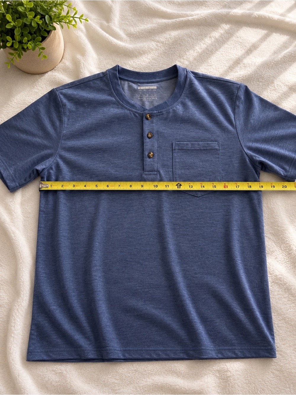 Men's Short-Sleeve Henley Pocket Tee - Blue - Picture 2 of 2